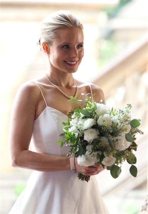 Kristen Bell Wedding - jenniemarieweddings