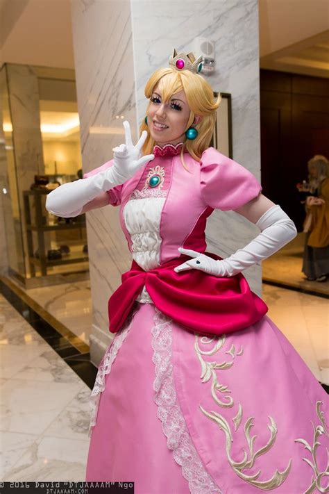 Princess Peach Mario Cosplay, Cosplay Anime, Cute Cosplay, Amazing ...