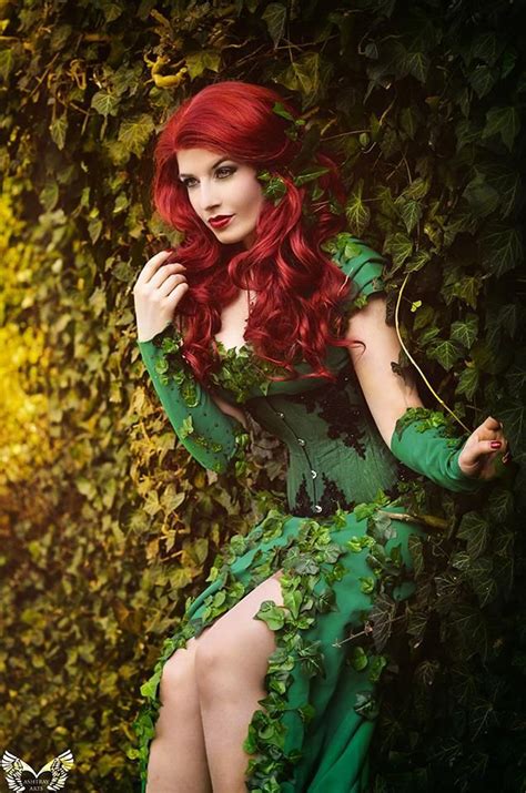 Pin by Vic on WW/Ivy | Ivy costume, Poison ivy cosplay, Cosplay outfits