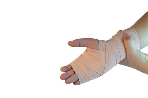 Wrist injuries: what kinds, therapy options, common surgeries