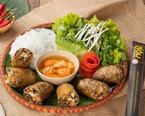 Thử ngay nem cua bể Hải Phòng hấp dẫn - Top 10 đặc sản - Sachi Foods - Bánh Tráng Sachi