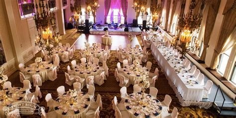 The Pfister Hotel Weddings - Gallery | Marcus Weddings