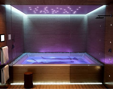 Floating Spa si beneficiile tratamentelor de plutire!