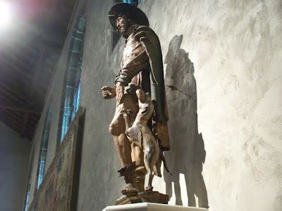 artifacts.: Medieval art from The Cloisters of The Metropolitan Museum of Art, New York