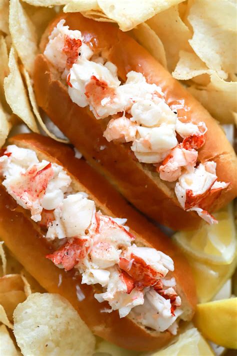 Warm Butter Lobster Rolls - My Therapist Cooks