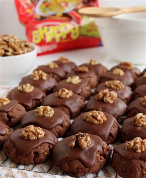 Chocolate Afghans | Tania's Kitchen | Recipe | Afghan biscuit recipe ...