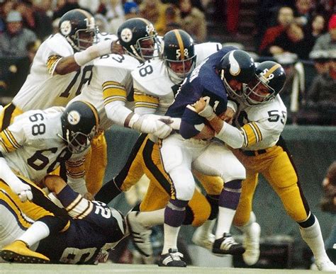 STEEL CURTAIN IN ACTION! - SUPER BOWL IX - 1975 Jack Ham, Jack Lambert, Ernie Holmes e Dwight ...