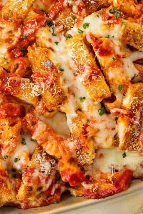 Pioneer Woman Chicken Parmesan Casserole - Delish Sides