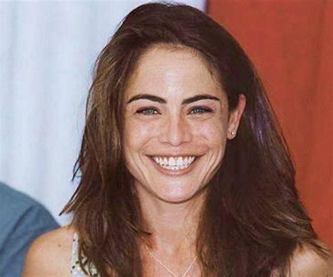 RS Notícias: Yancy Butler, atriz americana