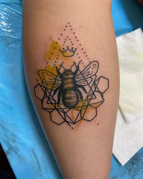 100+ Best Bee Tattoo Designs - Hero Tattoo