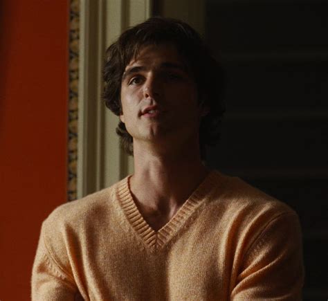 Orange V-Neck Knit Sweater Worn by Jacob Elordi as Felix Catton in ...