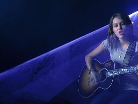 The climb Screencap! - Hannah Montana Image (22812035) - Fanpop