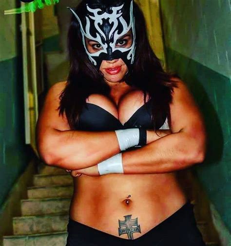 Mexican luchadora La Hiedra #wrestling #femalewrestlers #femalewrestling #prowrestling # ...