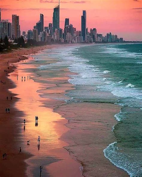 Gold Coast Skyline : pics | Beautiful places to travel, Travel ...