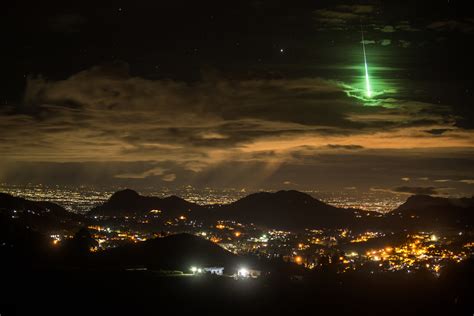 A Brilliant Green Meteor Lights Up India’s ‘Sky Islands' | WIRED