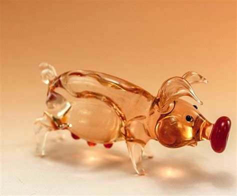 Glass Sculptures & Figurines Art & Collectibles Glass Piglet Pig Figurine Beautiful Miniature ...