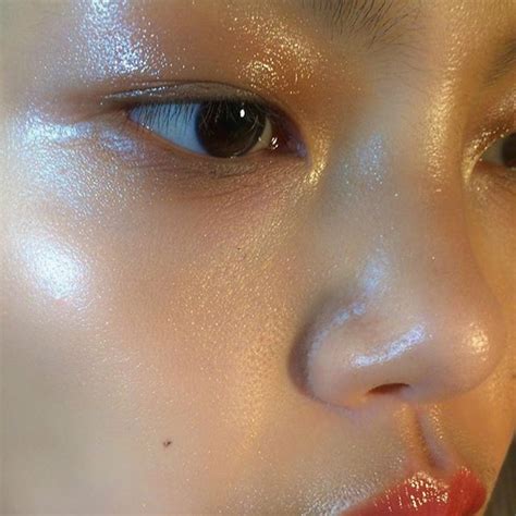 23 Stunning Highlighter Makeup Looks You're Going To Be Totally ...