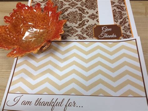 10 Custom Thanksgiving Paper Placemats