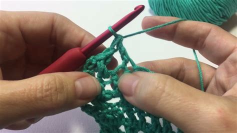 LEFT HANDED CROSSED DOUBLE CROCHET stitch (US terms) / CROSSED TREBLE CROCHET stitch (UK terms ...