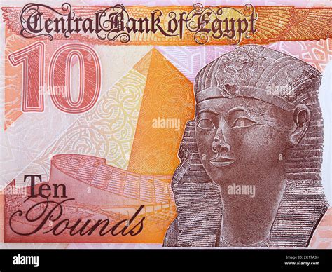 Statue of Hatshepsut from new Egyptian money - Ten Pounds Stock Photo - Alamy