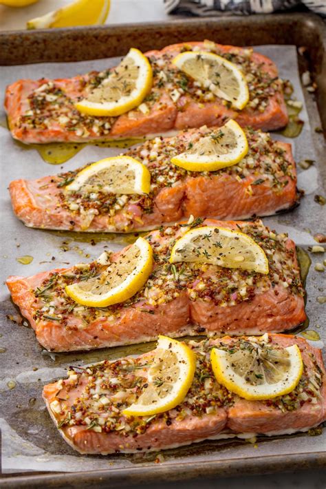 Easy Broiled Salmon Recipe - How Long to Broil Salmon