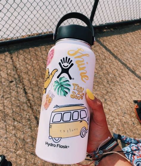 Pin by Crystal on aesthetic | Hydroflask, Hydro flask bottle, Flask