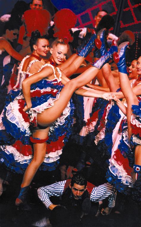 Cabaret Moulin Rouge | Moulin rouge dancers, Moulin rouge paris, Moulin rouge costumes