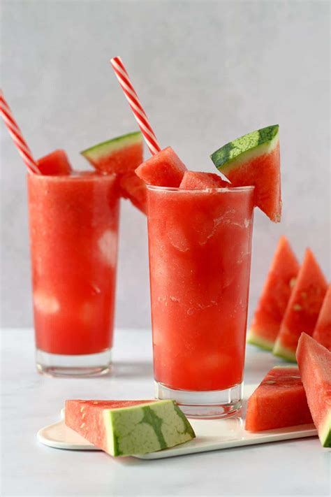 K-Style Cafe Watermelon Juice (Extra Cold and Refreshing) - That Cute Dish!