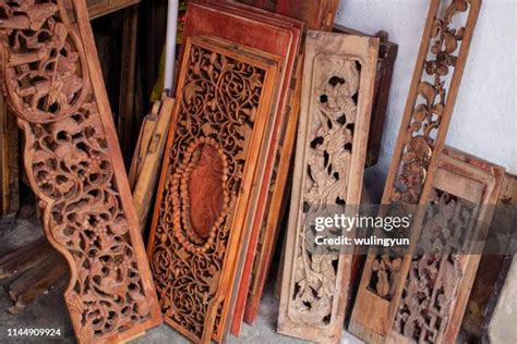 Chinese Wood Carving Photos and Premium High Res Pictures - Getty Images