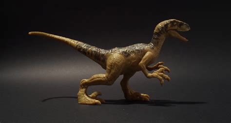 Jurassic Newsworld: Termékbemutató - Velociraptor Delta - Jurassic Hungary