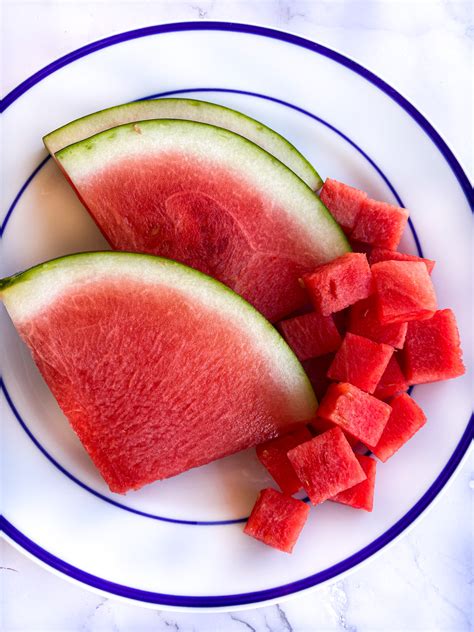 How to Cut a Watermelon (Into Cubes & Slices) - Tastefully Grace