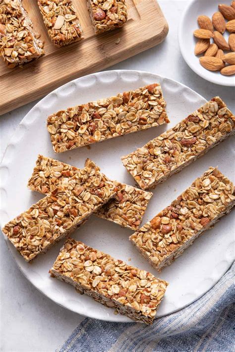 Honey Oat Granola Bars - Feel Good Foodie