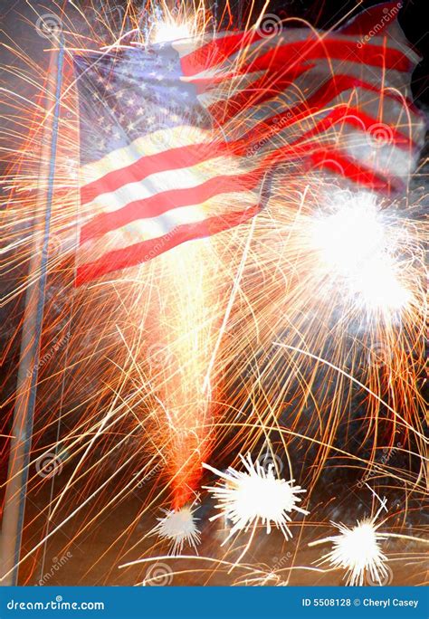 morzespokoju: fireworks with american flag