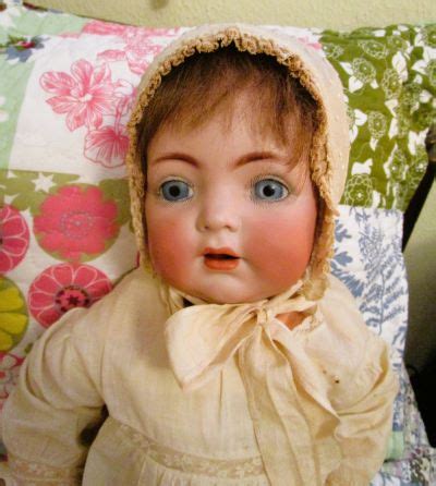 K&R Character Baby – Around the World with Dolls