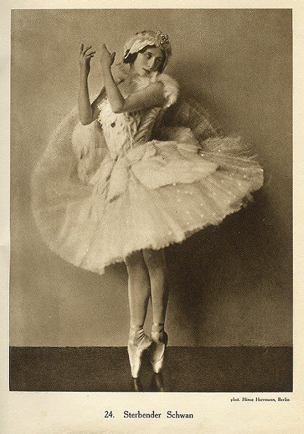 Art Deco: Anna Pavlova, Dying Swan, 1920s