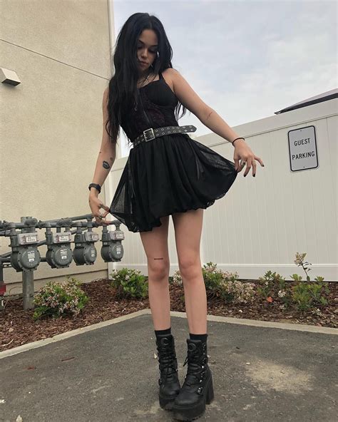 MAGGIE LINDEMANN on Instagram: "misa misa" | Edgy outfits, Fashion inspo outfits, Alternative ...