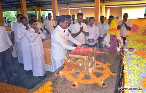 Katina Pinkama Ceremony Held at Mathota Rajamaha Vihara Temple, Mannar ...