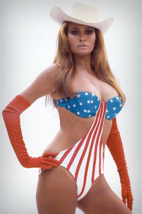 Glamorous Photos of Raquel Welch in "Myra Breckinridge" (1970 ...