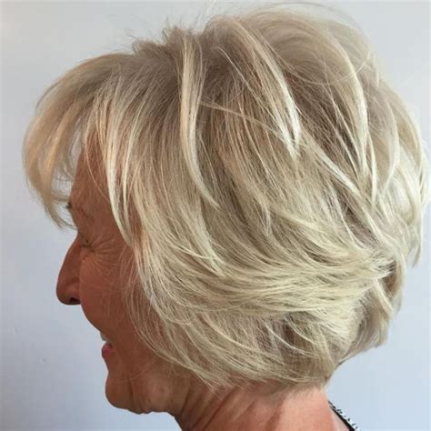 Ash Blonde Short Layered Hairstyle | Over 60 hairstyles, Cool ...