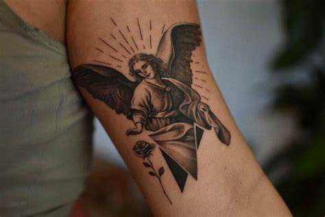 10+ Female Guardian Angel Tattoo Ideas That Will Blow Your Mind!