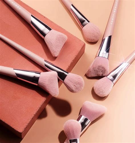 Here Are Some Of The Essential Makeup Brushes For Beginners - The ...