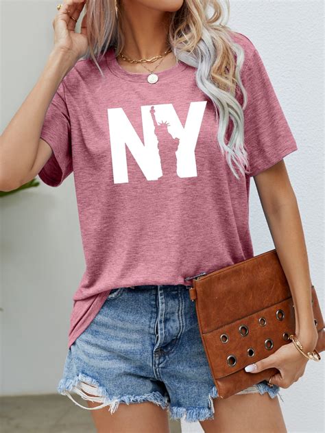 NY the Statue of Liberty Graphic Tee