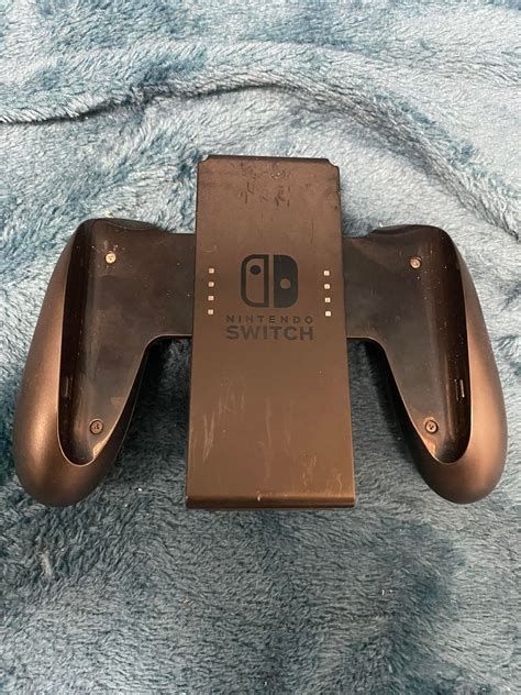 Nintendo Switch Controller Grip – Cash Generator | The Buy and Sell Store
