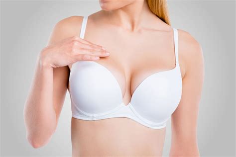 Breast Implant Removal in Boston Massachusetts