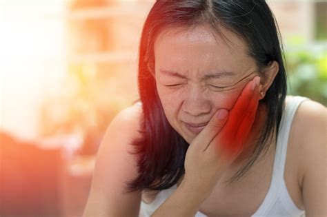 TMJ Facial Pain Relief | Aquidneck Chiropractic