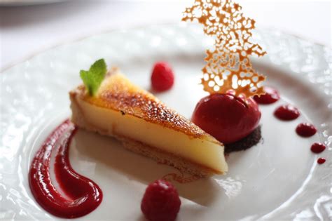 Fine Dining Desserts Pictures : (emplatado food plating) (With images) | Fine dining ... / Our ...