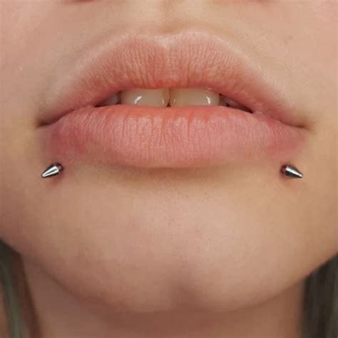 Striking Snake Bites Piercing Ideas, Cost & Jewelry - cutepiercing.com ...