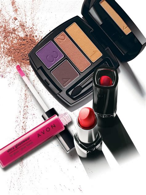 EVERGREEN LOVE: AVON New Makeup Collection