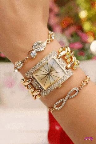 Gif Paradise Diamond Bracelet, Bracelet Watch, Charm Bracelet, Jewel Images, Stylish Watches ...