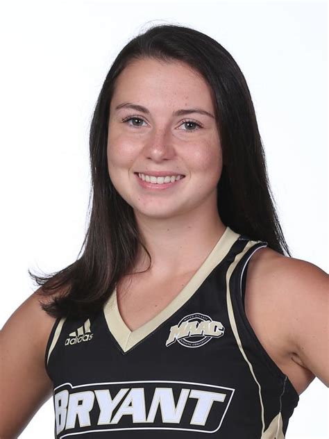 Kylie Nelson named Bryant University field hockey co-captain | PenBay Pilot